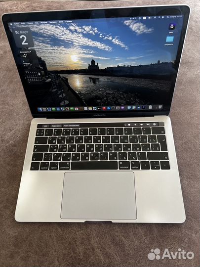 Apple macbook pro 13 2019