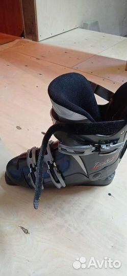 Горнолыжные ботинки 42-43 размер