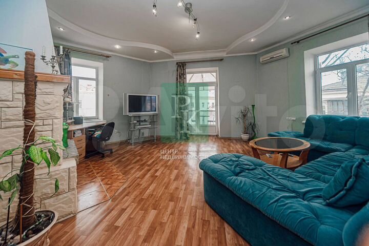5-к. квартира, 160 м², 3/3 эт.