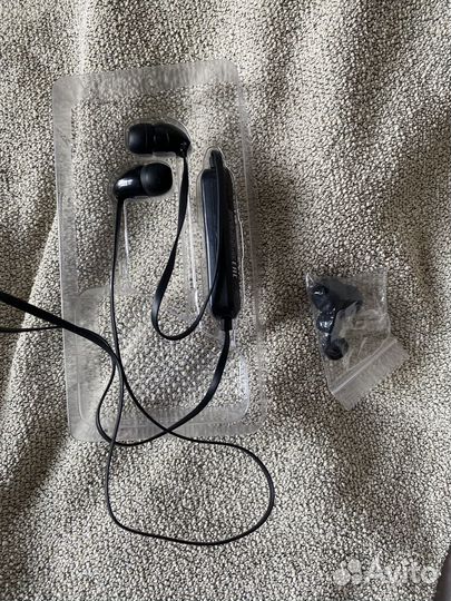 Беспроводные наушники