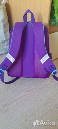 Новый рюкзак для маленькой школьницы