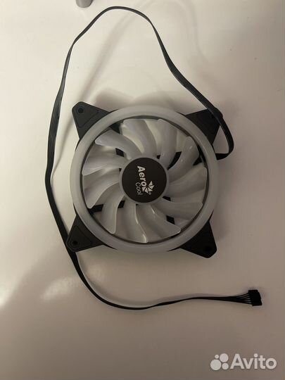 Вентилятор для корпуса