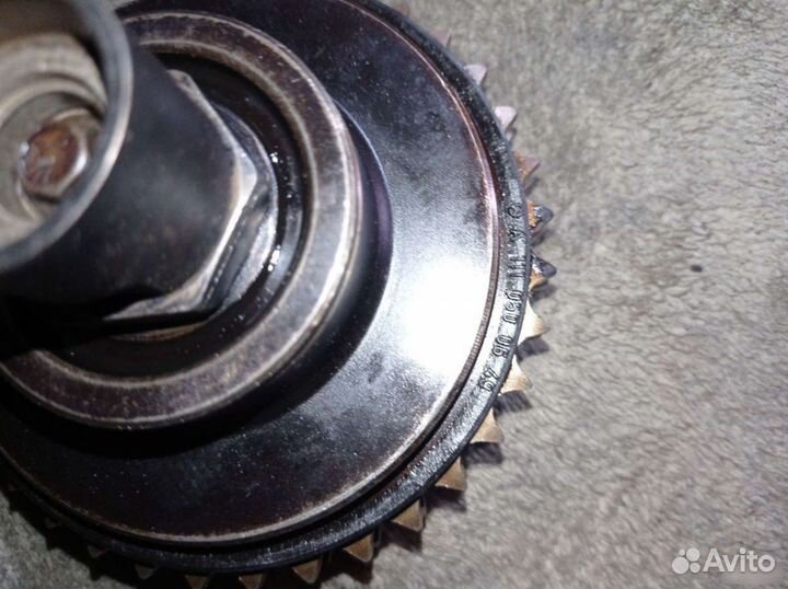 Mercedes 210 E W210 Фазорегулятор M111 (ванос )