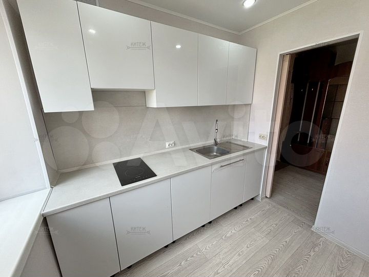 2-к. квартира, 40 м², 6/12 эт.