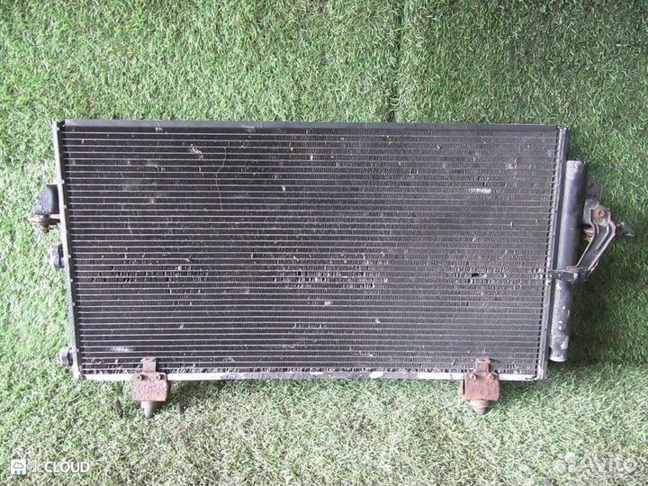 Радиатор кондиционера на toyota RAV4 ACA20W 1AZ-FS