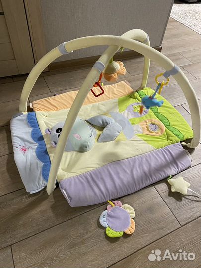 Развивающий коврик