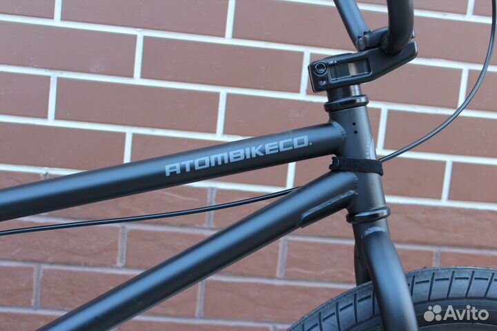 Велосипед BMX 2022 atom Ion