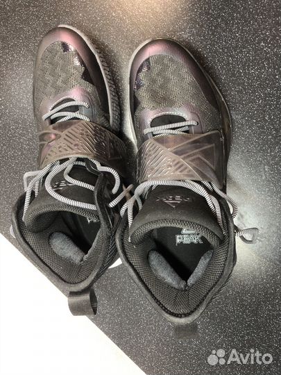 Кроссовки peak баскетбольные 41 р