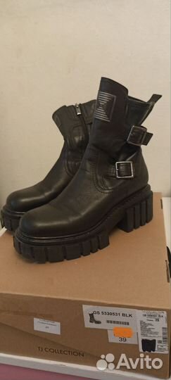 Продам ботинки