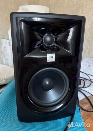 Студийные мониторы JBL 305P Mkii