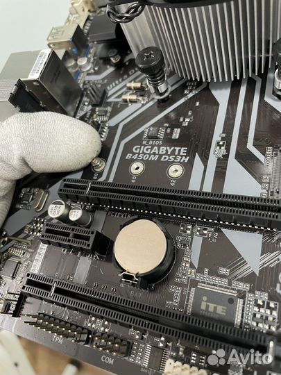 Материнская плата B450M / Ryzen 1600