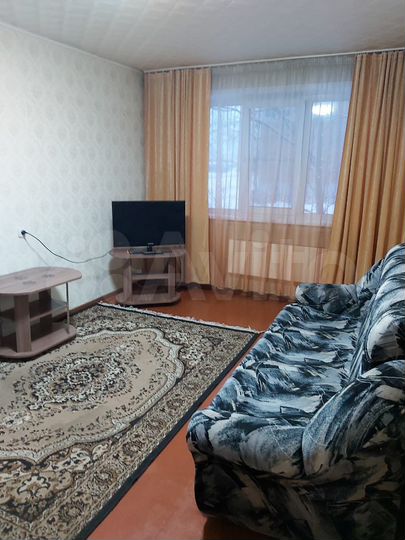 2-к. квартира, 50 м², 1/5 эт.