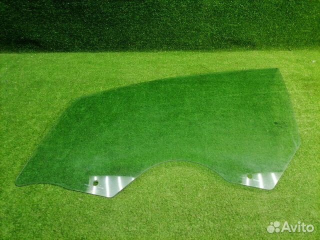 Стекло двери переднее левое Opel Astra J 2009-2012