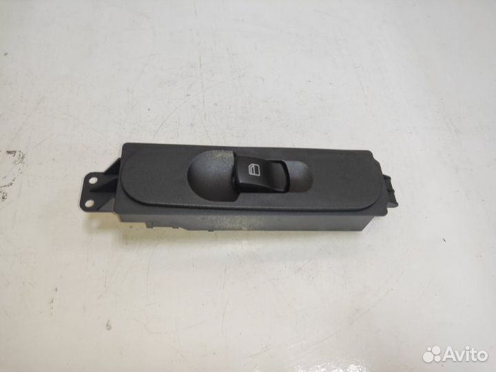 Кнопка стеклоподъемника Mercedes-Benz Sprinter