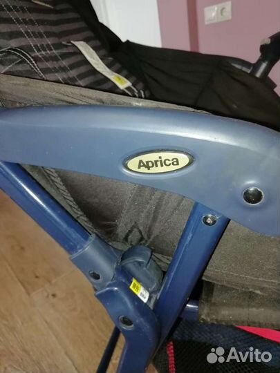 Японская коляска-трость Aprica Magical Air