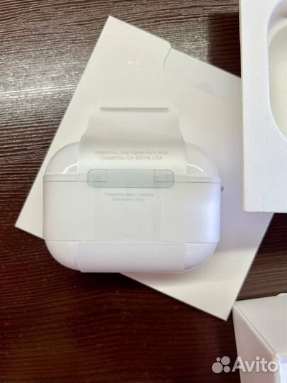 Apple AirPods Pro 2 (2023)