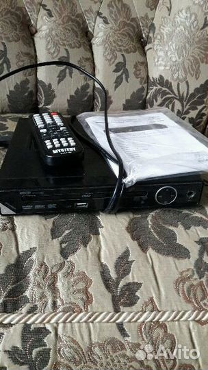 Мультимедийный проигрыватель mystery MDV-726U бу