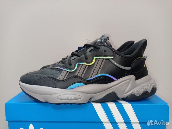 Кроссовки Adidas Ozweego Black/Hologram