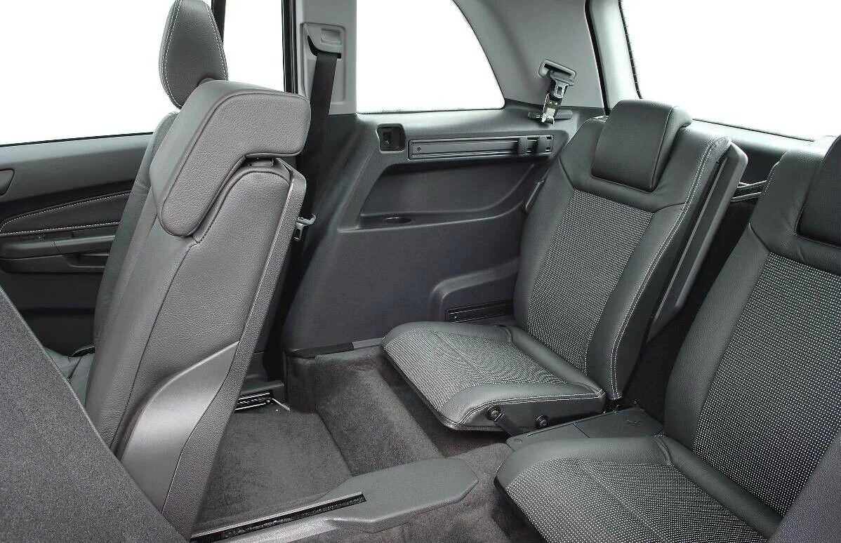 Opel Zafira: фото владельца