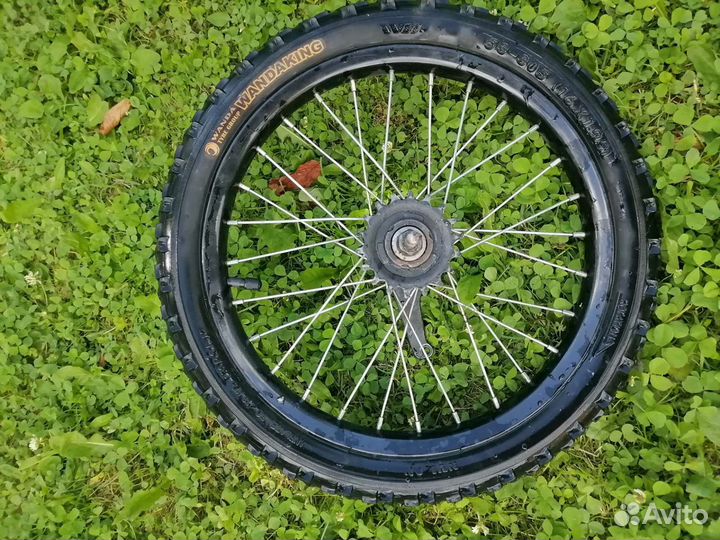 Колесо 16 и сиденье для велосипеда