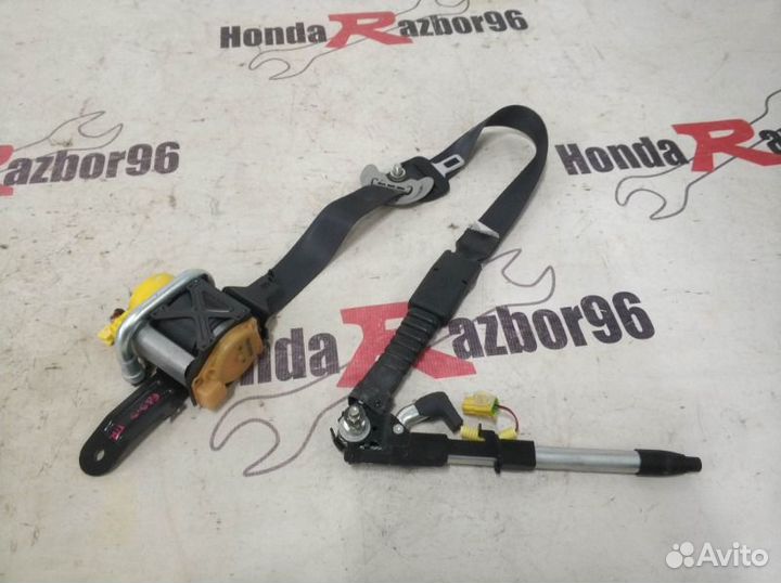 Ремень безопасности передний правый Honda Civic 4D