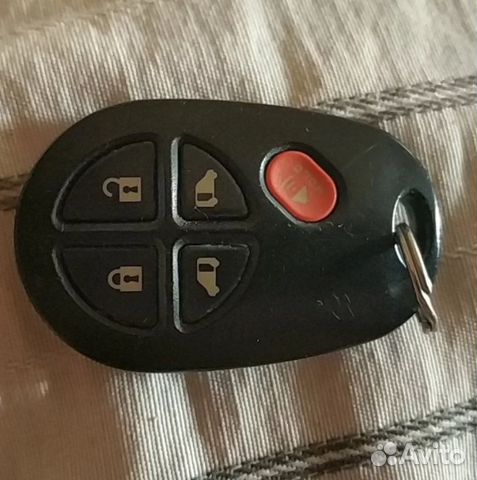 Тойота ключ
