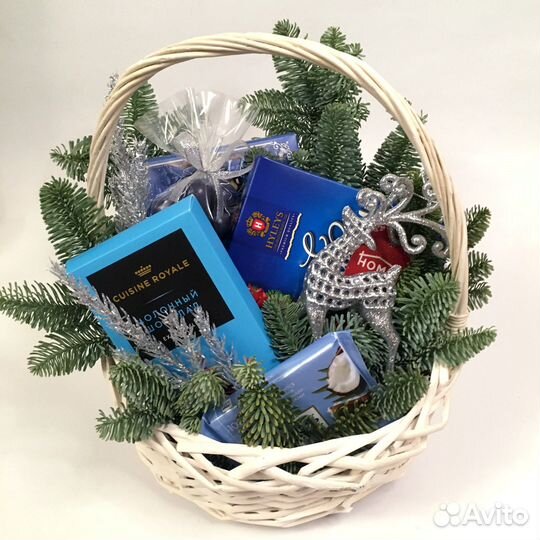 Подарочные новогодние корзины