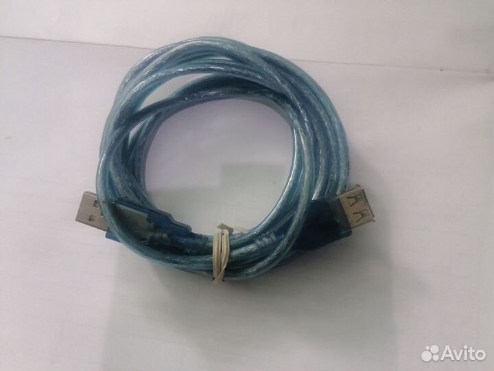 Кабель для компьютера