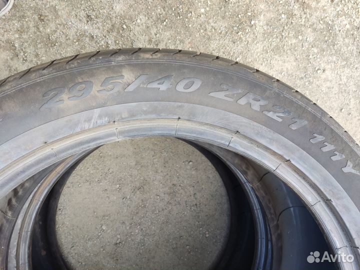 Pirelli P Zero Corsa 295/40 R21