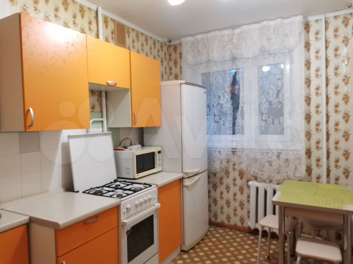 2-к. квартира, 45 м², 3/9 эт.