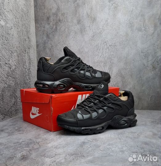 Кроссовки мужские nike