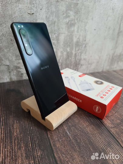 Sony Xperia 1 mark II 8/128 комплект