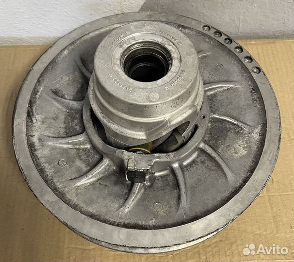 Вариатор ведомый arctic CAT M800