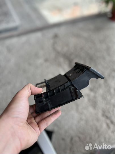 Пепельница hyundai tucson 2006