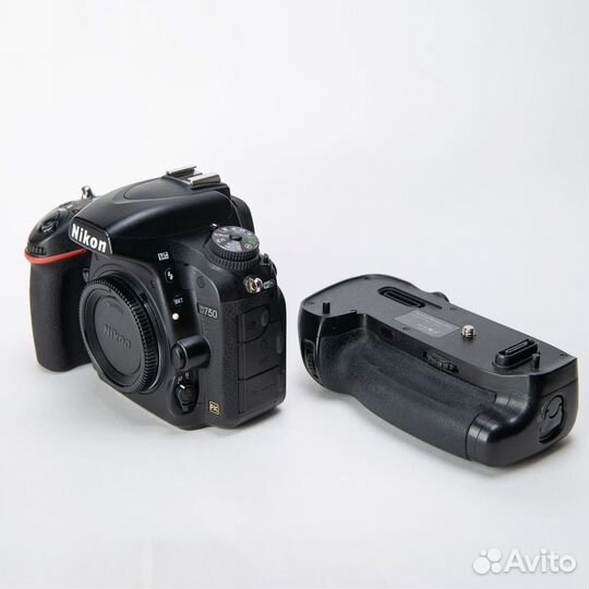 Nikon D750 body