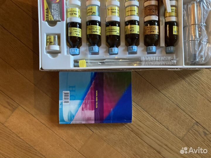 Научные опыты :большой набор Юный химик