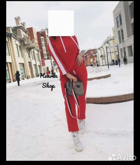 Спортивный костюм