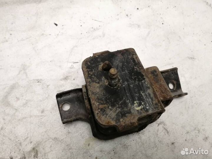 Опора двигателя 41022FA091