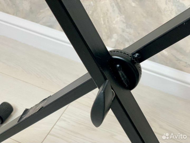 Стойка синтезатора новая