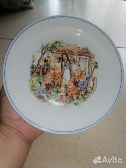 Фарфоровая тарелка ГДР Кольдиц