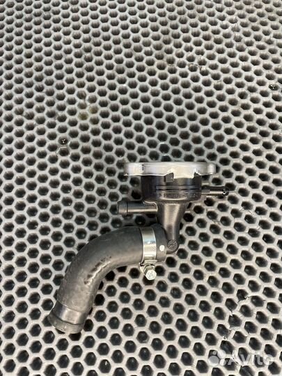 Горловина заливная Honda vfr 1200 2010-16