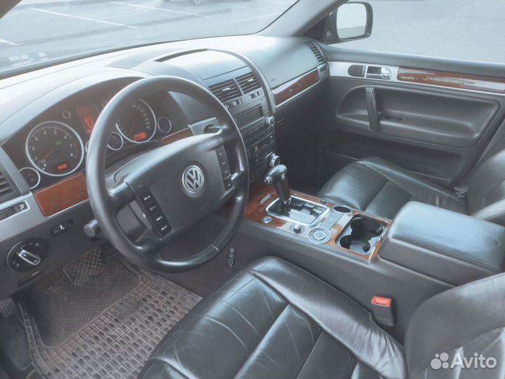 Volkswagen Touareg 3.2 AT, 2003, 242 000 км