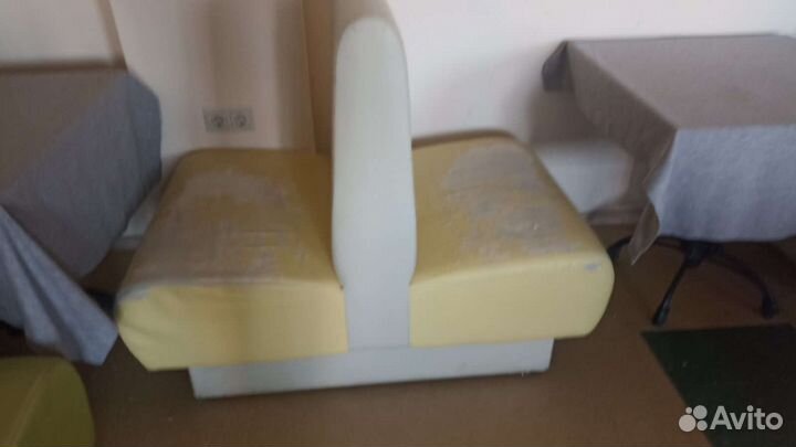 Перетяжка мебели