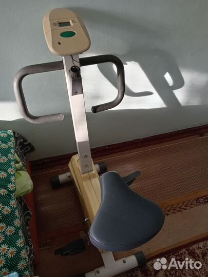 Тренажерный велосипед