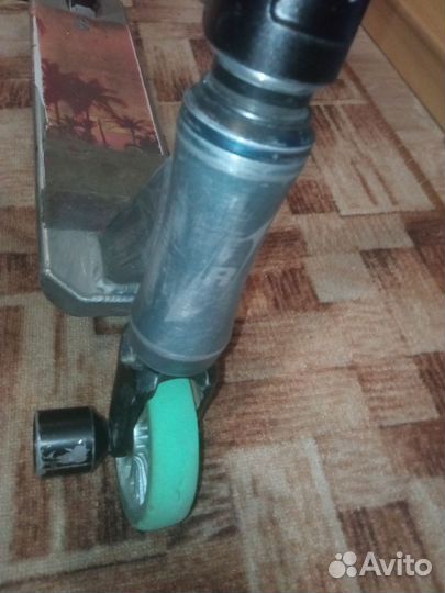 Трюковой самокат кастом парк