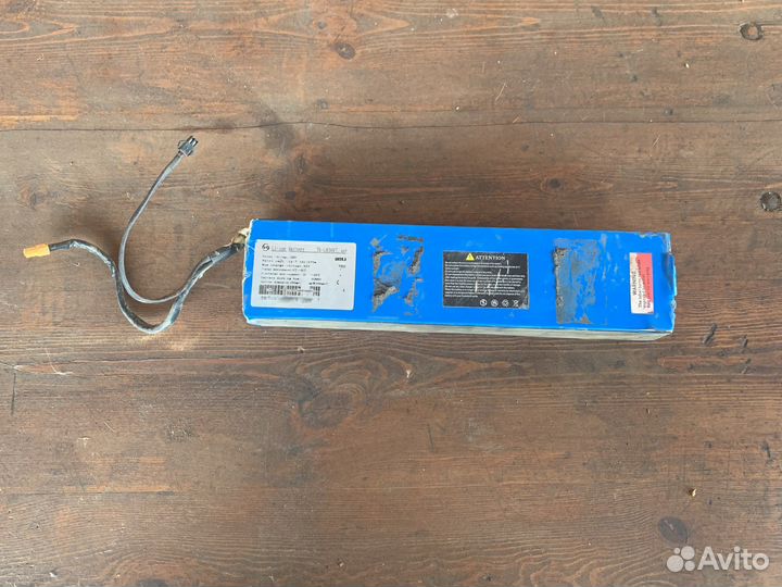 Акамуоятор от электро самоката