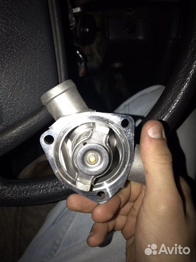 Термостат на ваз 2110