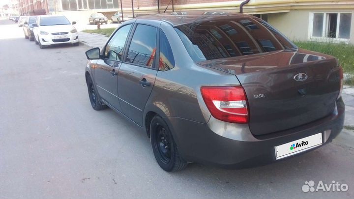 LADA Granta 1.6 AT, 2016, 208 000 км