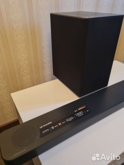 Саундбар LG SN8Y
