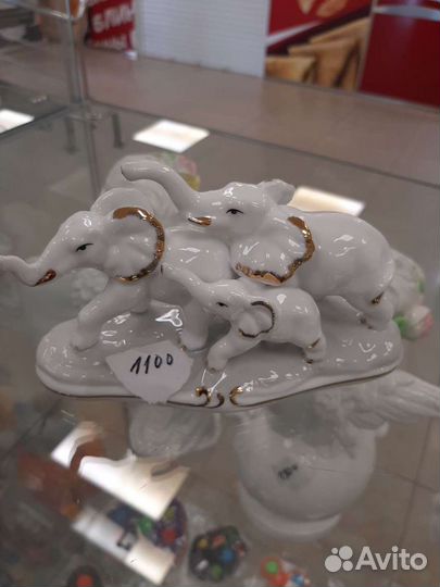 Статуэтка слоны семья